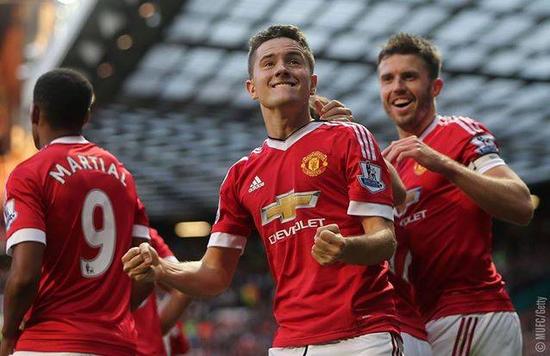 不僅展現了 不僅展現了